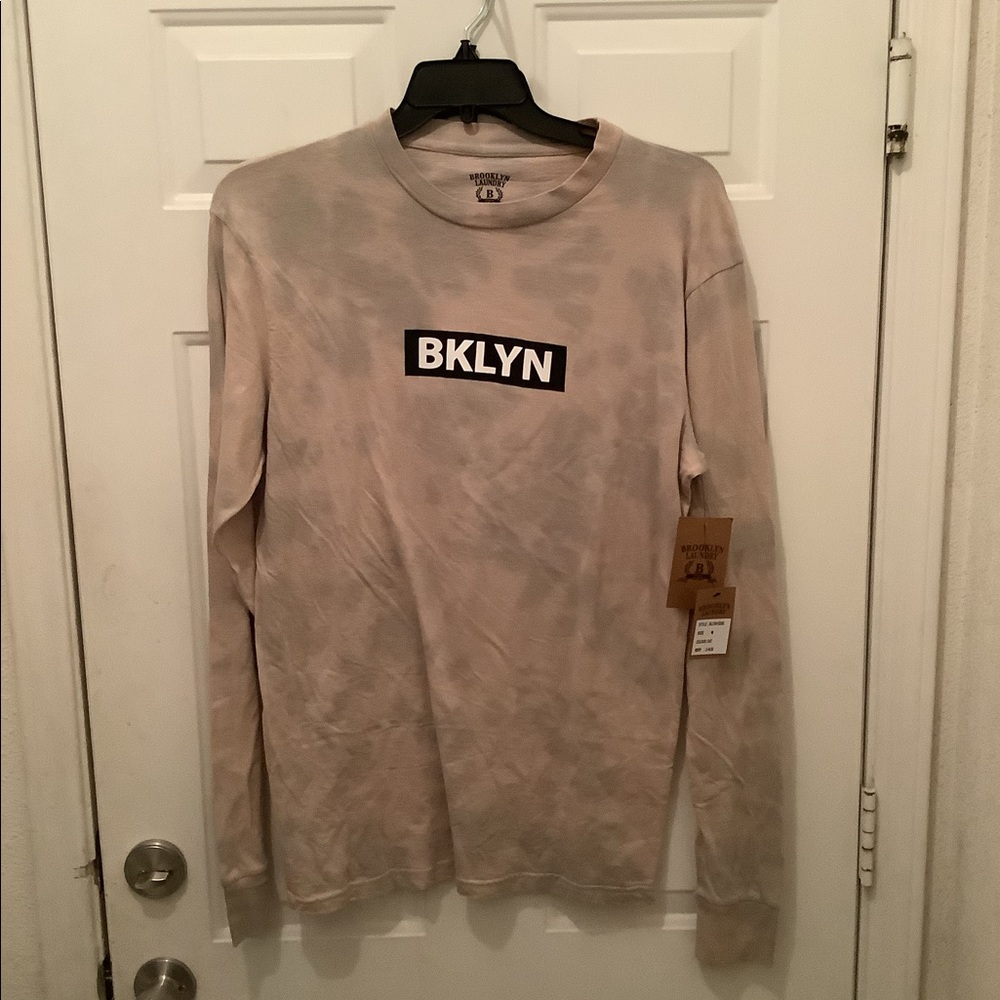 Brooklyn Laundry small shirt